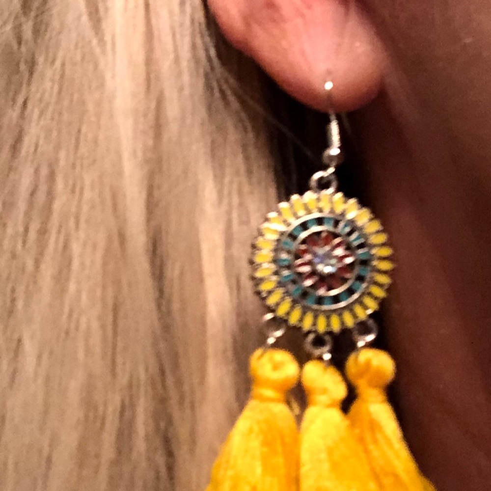 EARRINGS - Picture 4 of 6